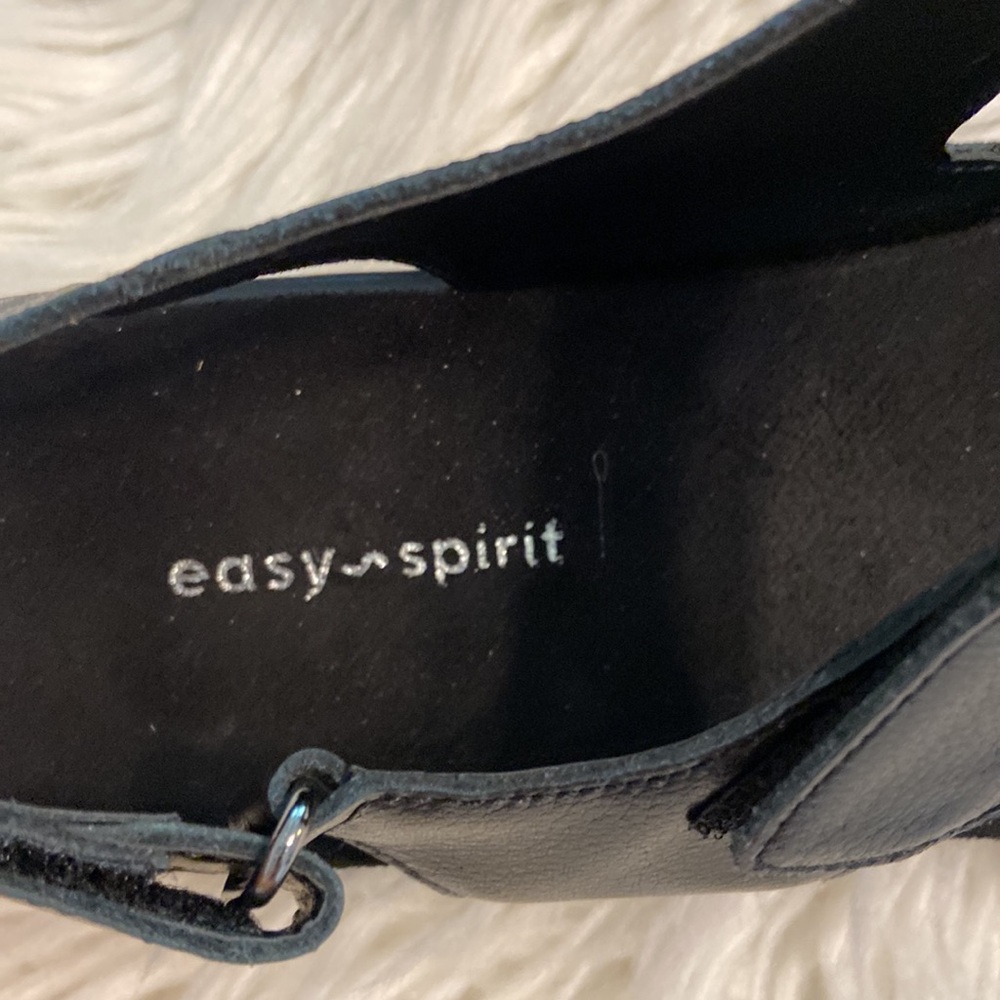 Easy Spirit Black Sandals Comfortable and Stylish leather upper size 9.5 BNWOT - Picture 2 of 12
